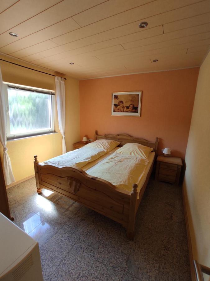 Apartmán Moselferienweingut Schaefer Wintrich Exteriér fotografie