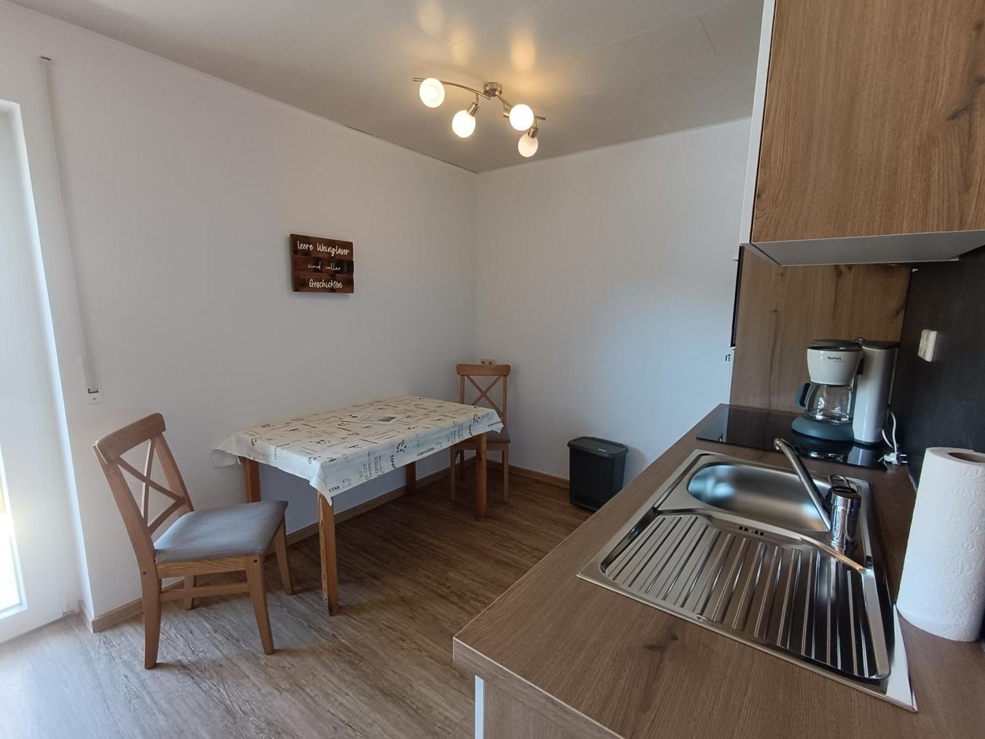 Apartmán Moselferienweingut Schaefer Wintrich Pokoj fotografie