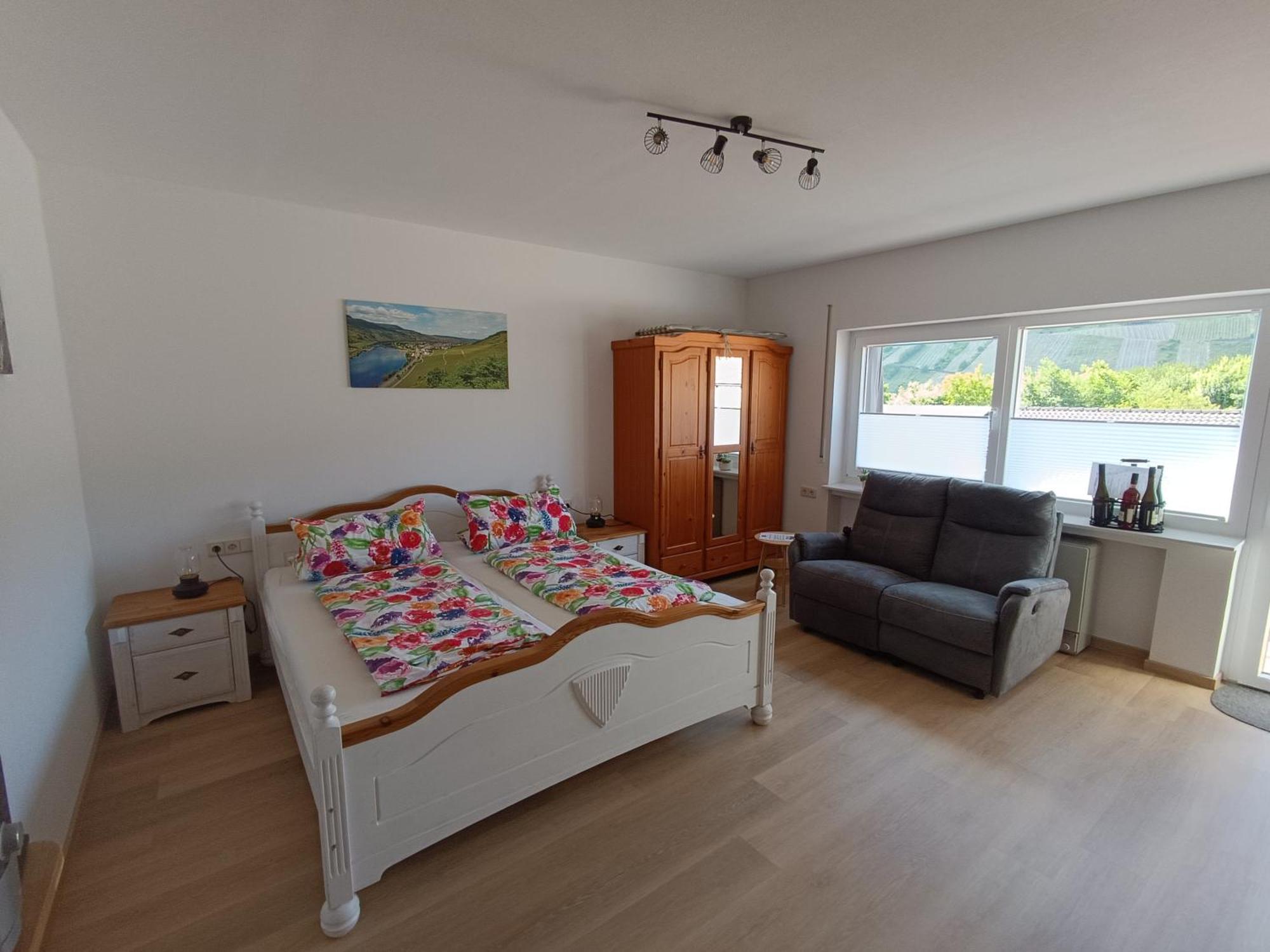 Apartmán Moselferienweingut Schaefer Wintrich Pokoj fotografie